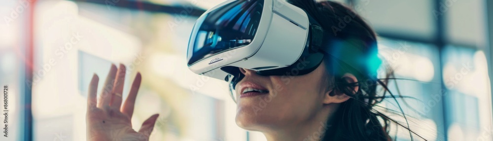 Immersive Virtual Reality Experience: Exploring Creative Ideas Immersive Virtual Reality Experience: Exploring Creative Ideas