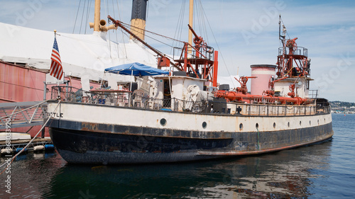 boat, yacht, sea, water, boats, luxury, harbor, ship, marina, port, sailing, travel, nautical, ocean, dock, sky, vessel, summer, yachts, sailboat, vacation, pier, sail, harbour, motorboat, seattle, wa