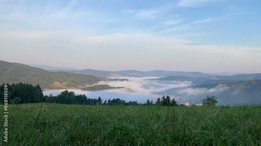 Beskid Sądecki, Muszyna Dolina Popradu, poranne mgły Beskid Sądecki, Muszyna Dolina Popradu, poranne mgły