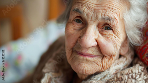 The aging population presents challenges for healthcare. How can healthcare providers meet the needs of elderly patients? Discuss the importance of geriatric care home healthcare services photo