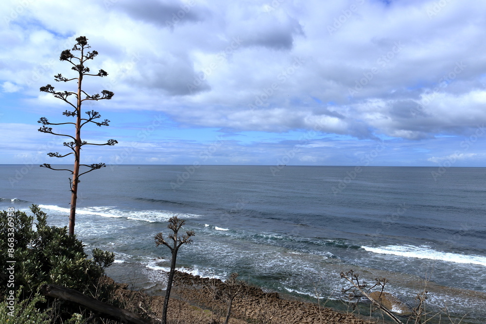 Paisagens e vistas da Costa marítima portuguesa com as suas praias e ambiente marítimo Paisagens e vistas da Costa marítima portuguesa com as suas praias e ambiente marítimo