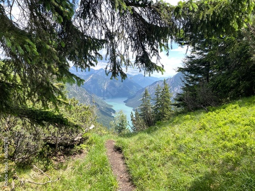 Wanderung Plansee Heiterwangersee Tirol photo