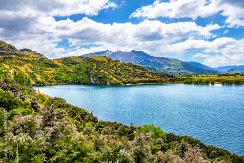 Wallpaper Mural Parkins Bay, Wanaka, Otago, South Island, New Zealand, Oceania. Torontodigital.ca