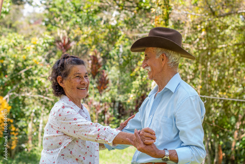 Lifestyle: elderly spouses dancing in the open air