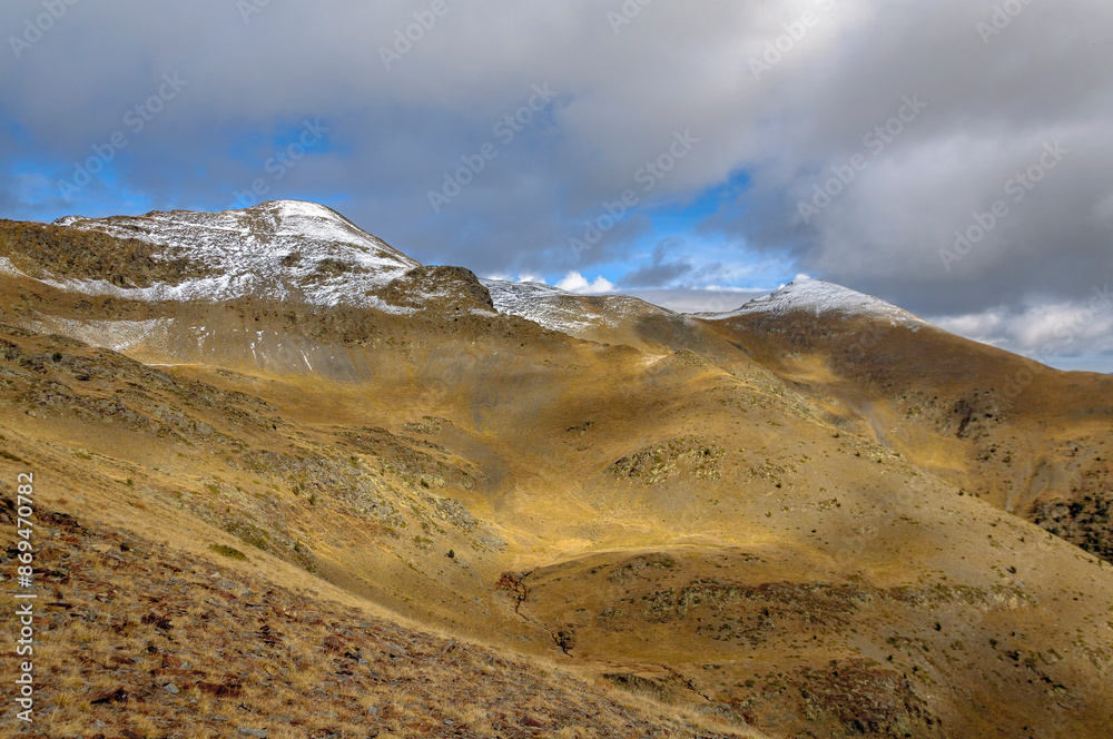 Climbing to the Salòria peak by the ridge towards the summit (Alt Urgell, Catalonia, Spain, Pyrenees) Climbing to the Salòria peak by the ridge towards the summit (Alt Urgell, Catalonia, Spain, Pyrenees)