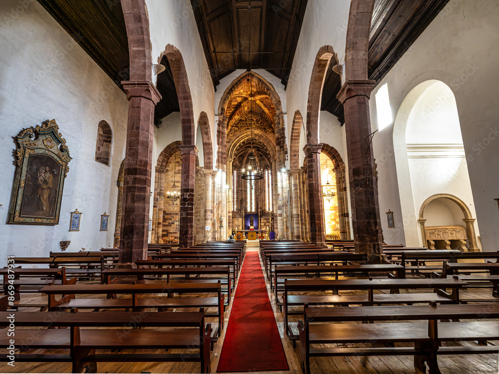 Interior of Catedral da Se, Se Cathedral at Silves, Portugal. Interior of Catedral da Se, Se Cathedral at Silves, Portugal.