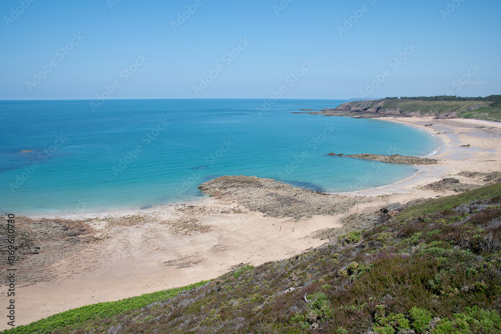 Magnifique paysage de mer depuis le sentier côtier GR34 du cap d'Erquy - Bretagne France Magnifique paysage de mer depuis le sentier côtier GR34 du cap d'Erquy - Bretagne France