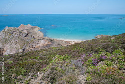 Magnifique paysage de mer depuis le sentier côtier GR34 du cap d'Erquy - Bretagne France