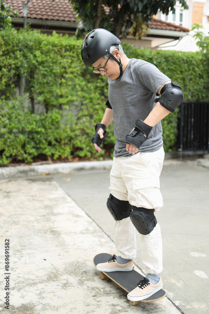 Man playing skateboard Man playing skateboard