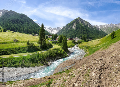 Samnaun, Schweiz: Ein malerisch gelegener Ort in den Alpen