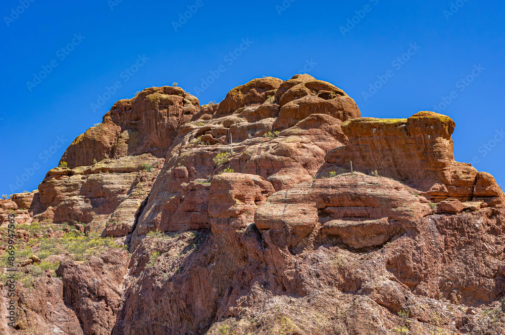 Fototapeta premium Rock Formations at Echo Canyon Trailhead on Camelback Mountain