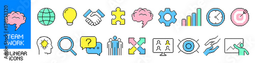 Teamwork icon. Teamwork icon set. Pixel style.
