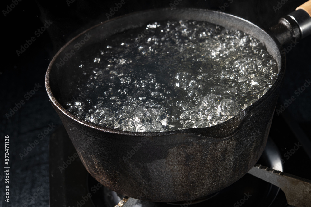 沸騰するお湯 沸騰するお湯