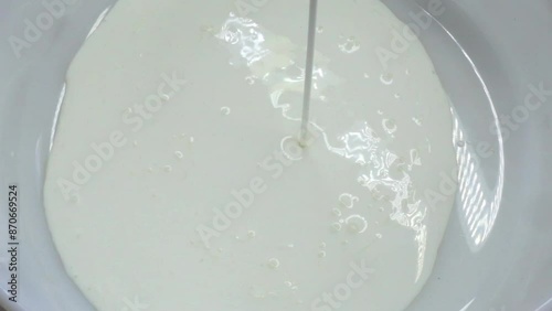 making whipped cream for cakes, video