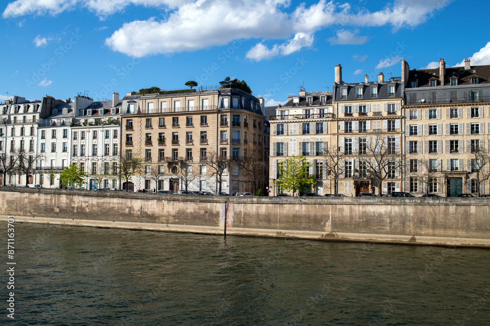 vue de la Seine dans le centre de Paris en France vue de la Seine dans le centre de Paris en France