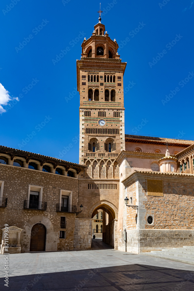 Fototapeta premium spain teruel city and buildings