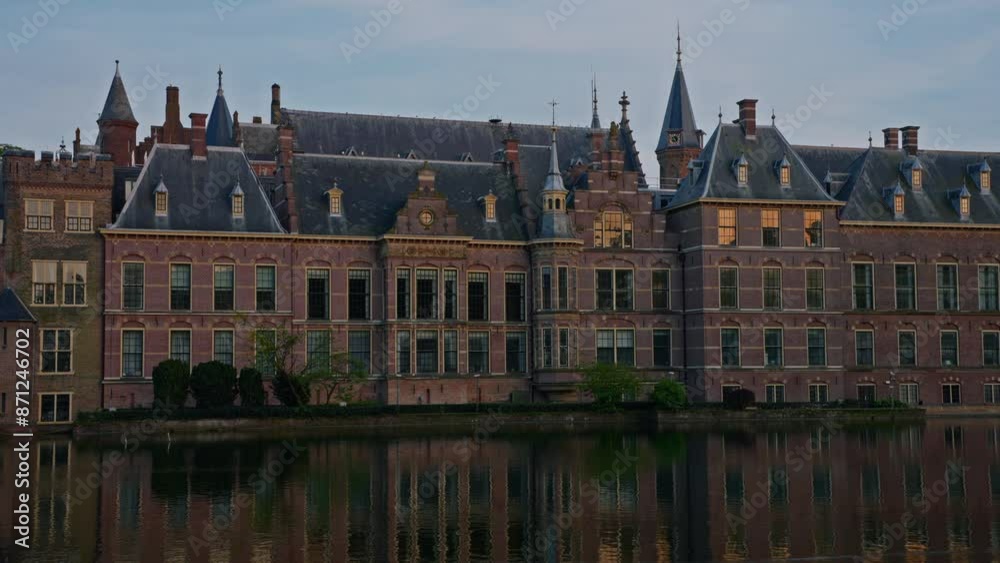 Parliament buildings in the Hague. Binnenhof castle Dutch Parliament in downtown Hague at sunset Parliament buildings in the Hague. Binnenhof castle Dutch Parliament in downtown Hague at sunset