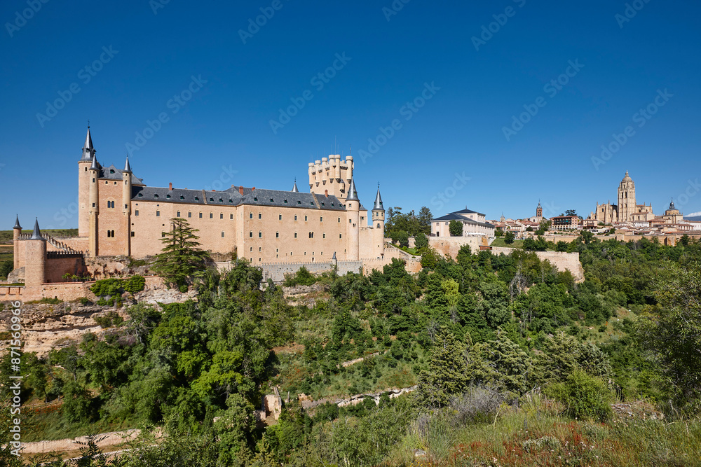 Fototapeta premium Segovia alcazar and cathedral. Medieval town in Spain. Panoramic view
