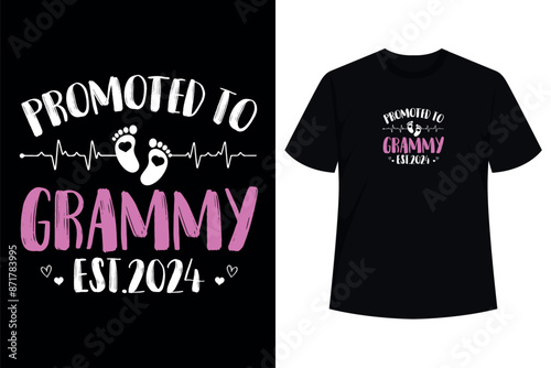 Womens Promoted to Gammy 2024 Funny Baby Family T-Shirt
