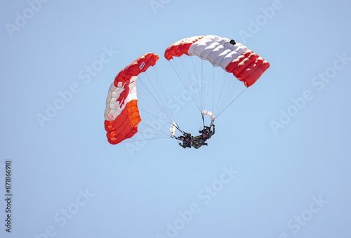 Obraz na płótnie Ottawa, Ontario, Canada, July 1, 2024: Skyhawk parachute team during Canada Day Air Show w salonie