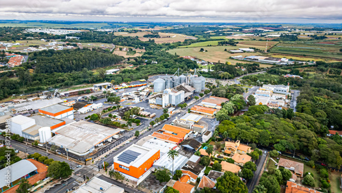 Holambra Drone Flores Interior São Paulo Produção Agrícola Tulipas Rosas Estufas Campos Natureza Agricultura Cultivo Beleza Plantas Paisagem Exportação Negócios Horticultura Primavera Cooperativa