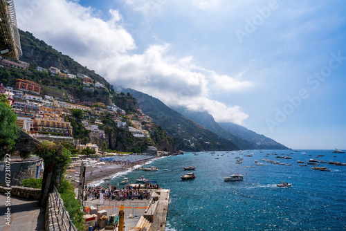 Obraz na płótnie Stunning view over Positano beach on Amalfi coast in Italy w salonie