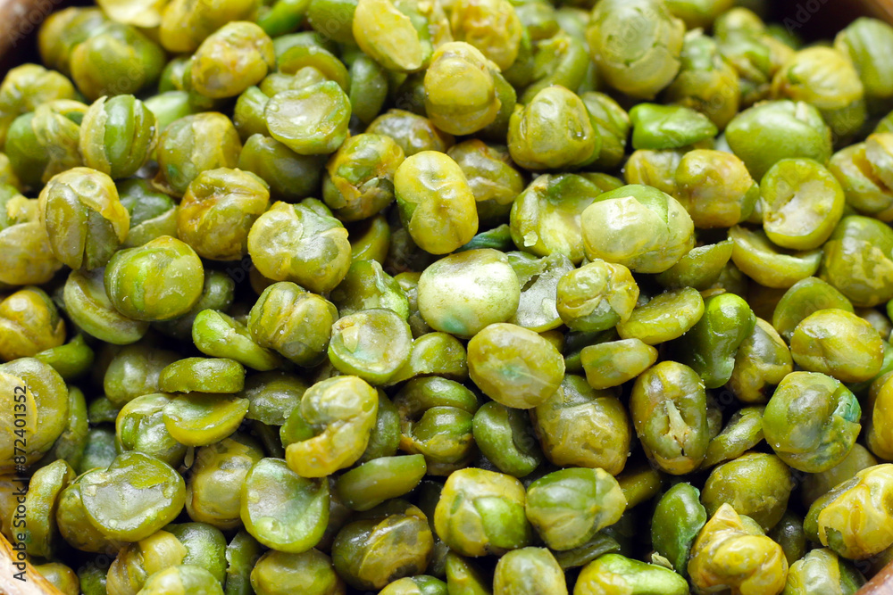 Greennut roasted salted, green peas Greennut roasted salted, green peas