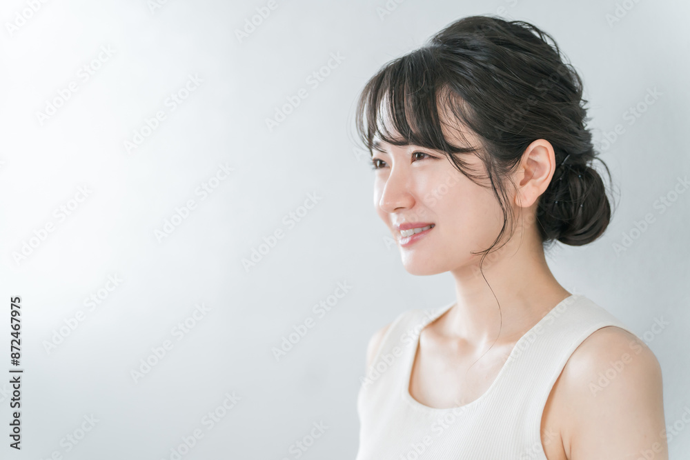 美容・エステ・美肌・スキンケア・美白のイメージのアジア人女性
