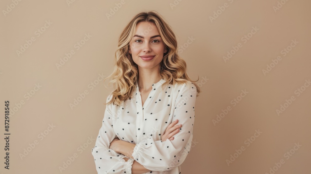 Obraz premium The woman with confident smile