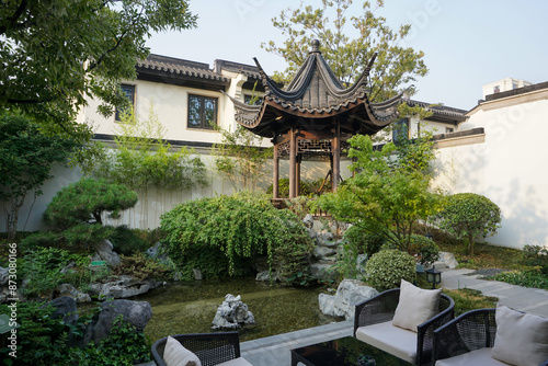 Chinese city luxury villa residential courtyard garden, Jiangnan garden style garden layout.