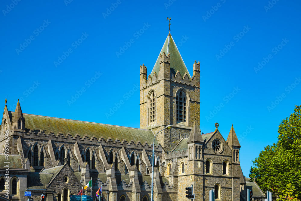 Fototapeta premium Dublin, Ireland - city streets and urban landscape