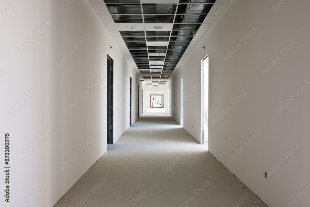 Travaux d'habillage de locaux avec des panneaux de plâtre Travaux d'habillage de locaux avec des panneaux de plâtre