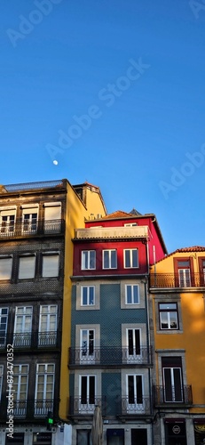 houses in the city