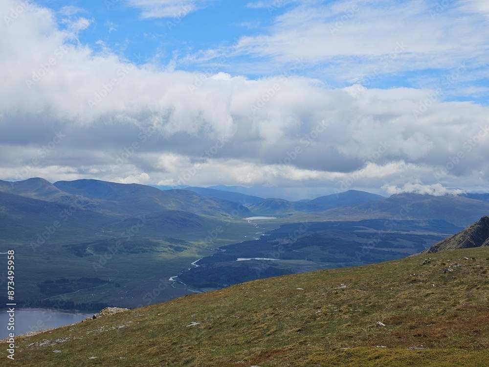 Fototapeta premium Creag Meagaidh, Arderikie, Loch Laggan, Scotland