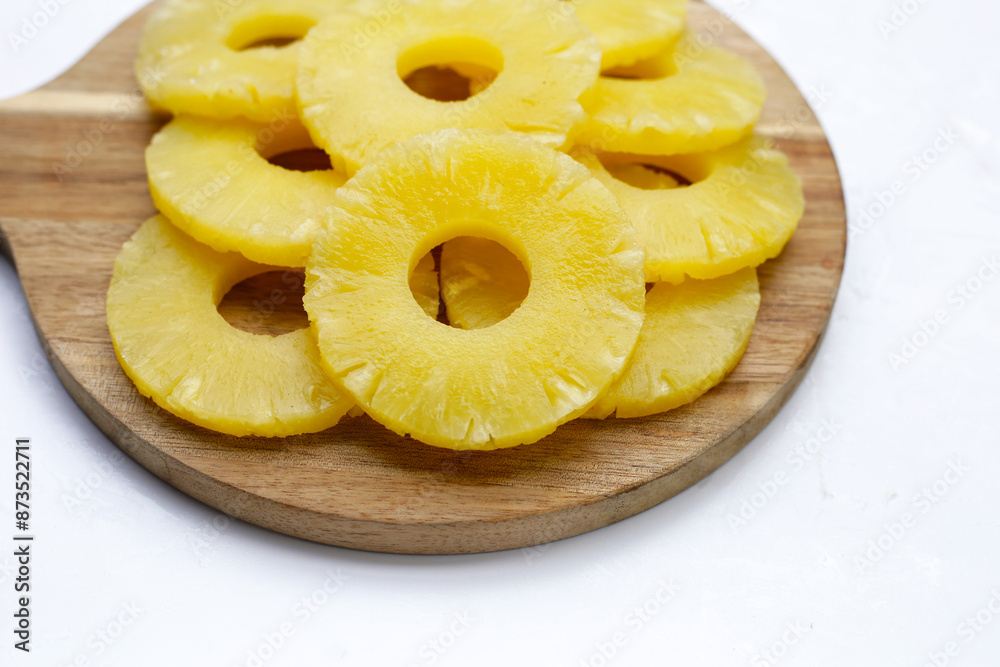 Pineapple fruit, Canned pineapple sliced Pineapple fruit, Canned pineapple sliced