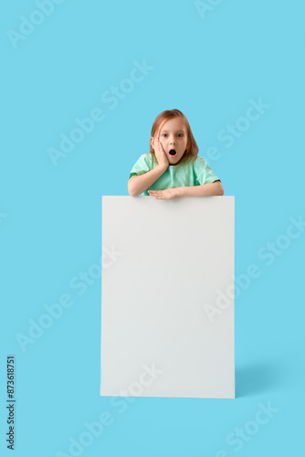 Shocked little girl with bl...