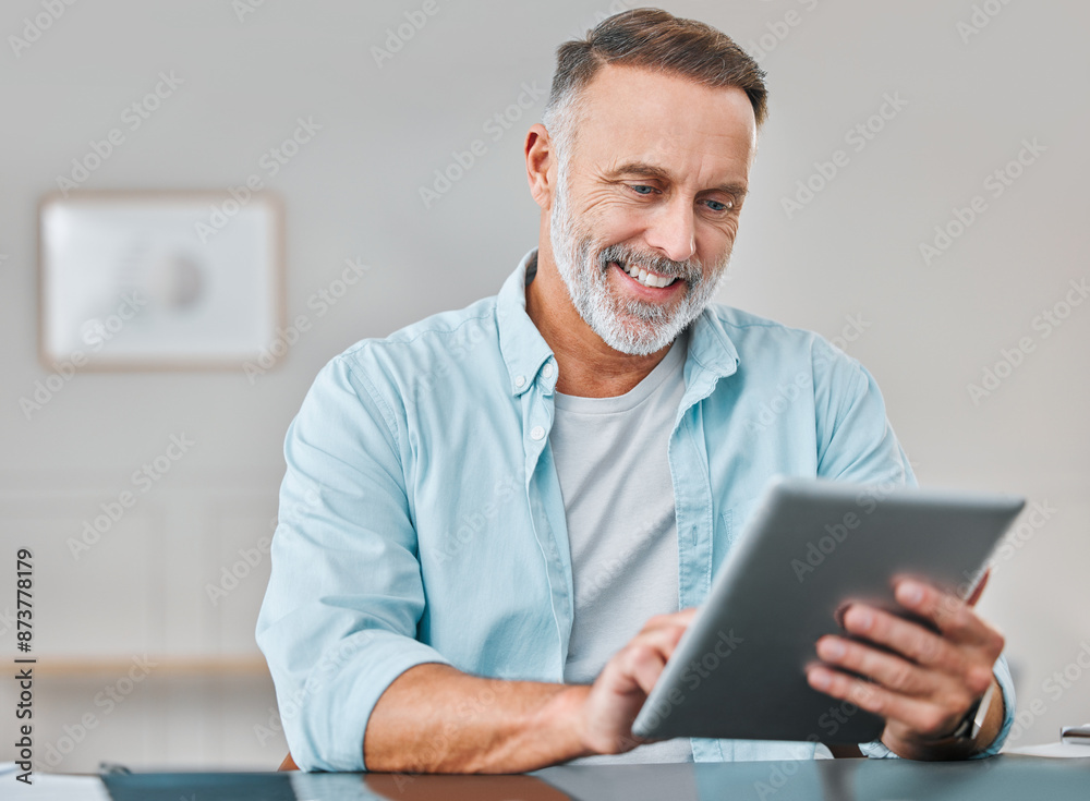 © K Davis/peopleimages.com - Man, tablet and online for research in home office, entrepreneur and website for browsing. Male person, internet and networking for startup company, remote work and reading for business application © K Davis/peopleimages.com - Man, tablet and online for research in home office, entrepreneur and website for browsing. Male person, internet and networking for startup company, remote work and reading for business application