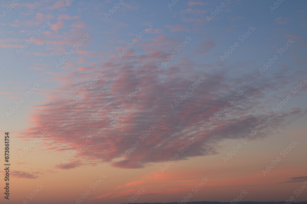Fototapeta premium Pink sunrise in the sky.