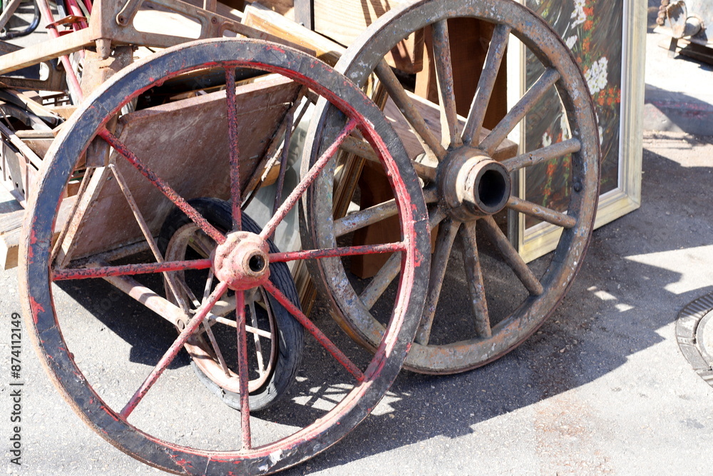 Trolley wheel for transporting heavy loads. Trolley wheel for transporting heavy loads.
