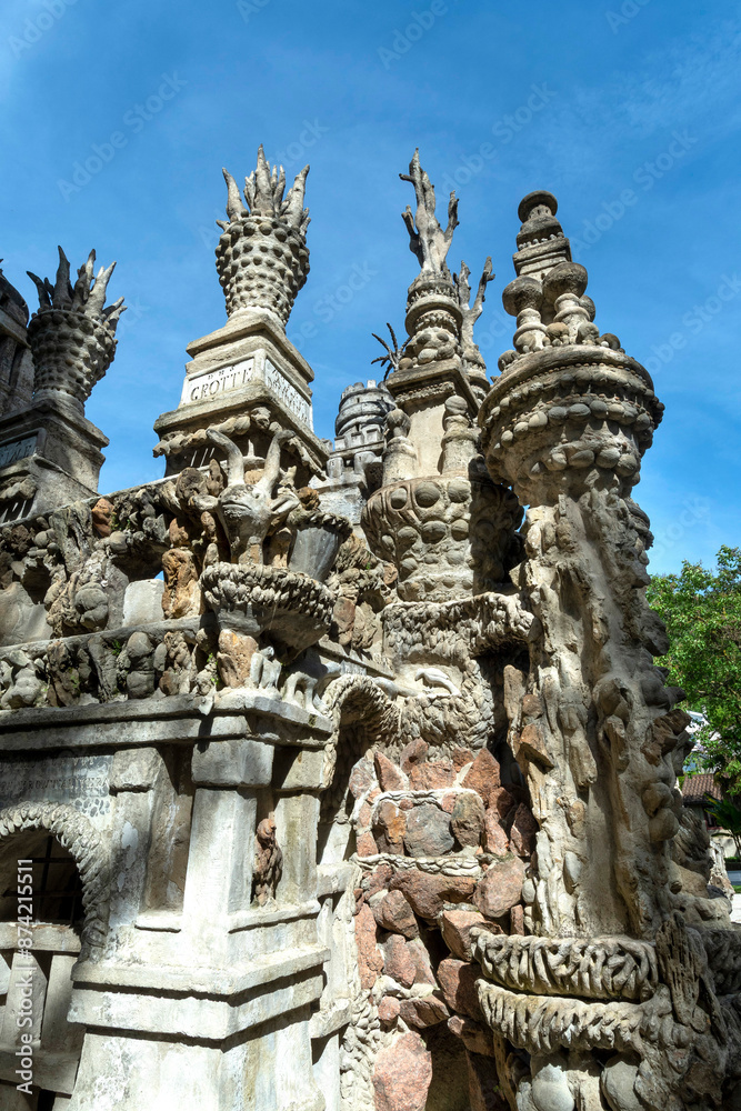 Hauterives, le Palais idéal du Facteur Cheval, Drôme, Auvergne-Rhone-Alpes, France Hauterives, le Palais idéal du Facteur Cheval, Drôme, Auvergne-Rhone-Alpes, France