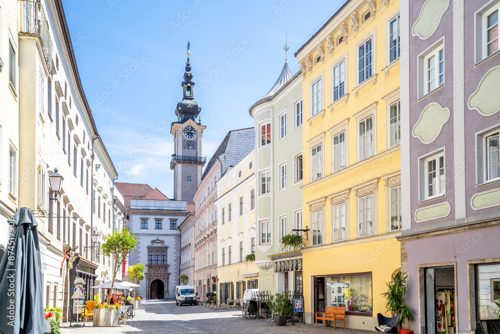 Fototapeta premium Minoritenkirche, Altstadt, Linz, Österreich 