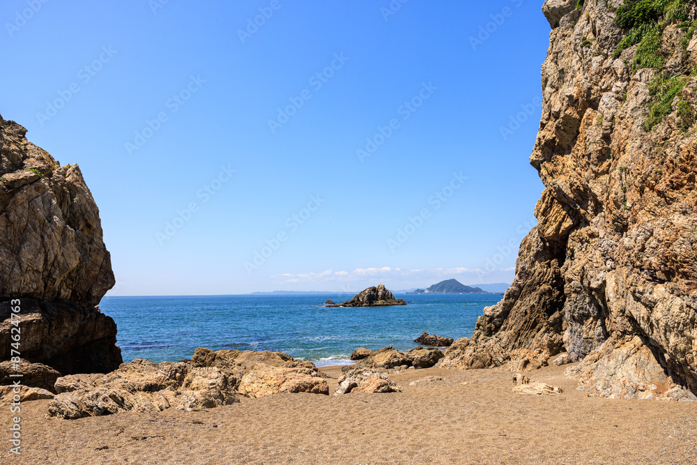 日出の石門近景　愛知県田原市