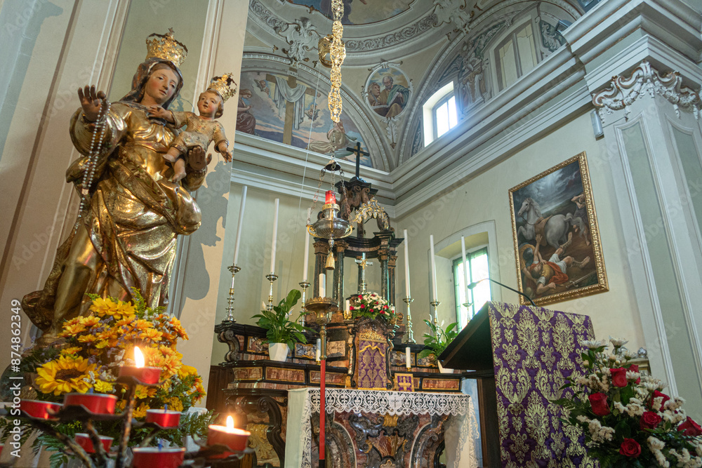 Santa Croce e della Conversione di San Paolo Copiano church
