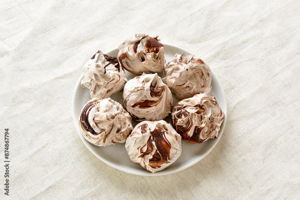 Chocolate meringue cookies