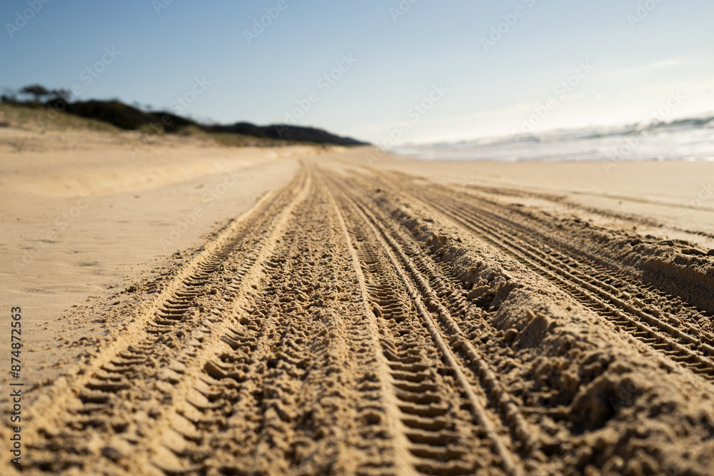 Fraser Island, Australien – Die größte Sandinsel der Welt mit Regenwald, kristallklaren Seen und wilder Natur Fraser Island, Australien – Die größte Sandinsel der Welt mit Regenwald, kristallklaren Seen und wilder Natur