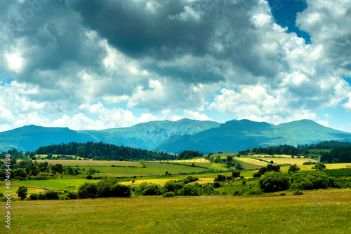 Les monts dore, Parc naturel des Volcans d'Auvergne, Massif du Sancy, Puy de Dôme, Auvergne-Rhone-Alpes, France