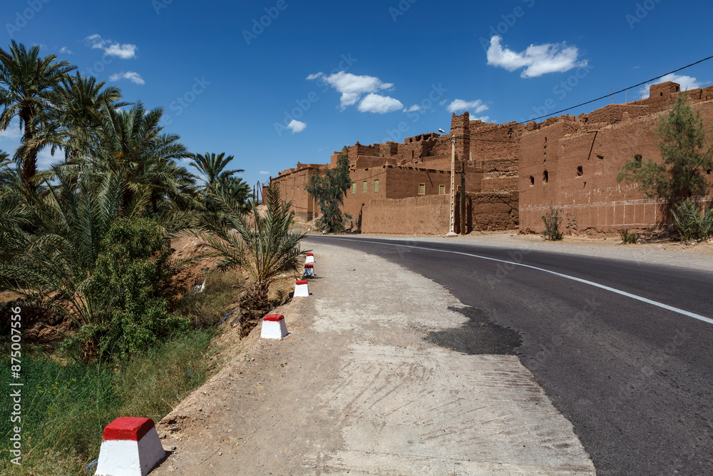 Obraz na plátně Old village qasbah in the Draa Valley in Morocco - North Africa