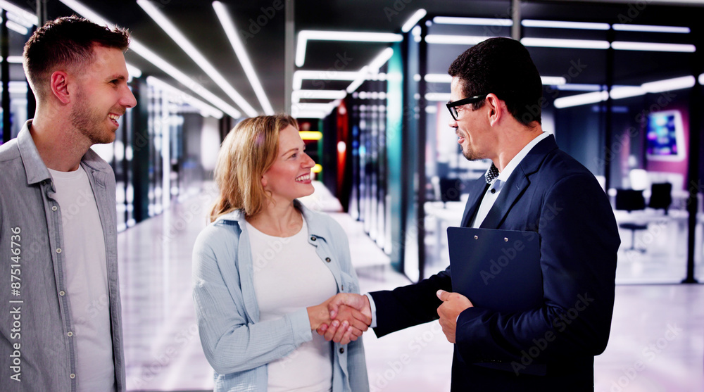 Investment Proposal Meeting with Real Estate Agent for Business Opportunity Investment Proposal Meeting with Real Estate Agent for Business Opportunity