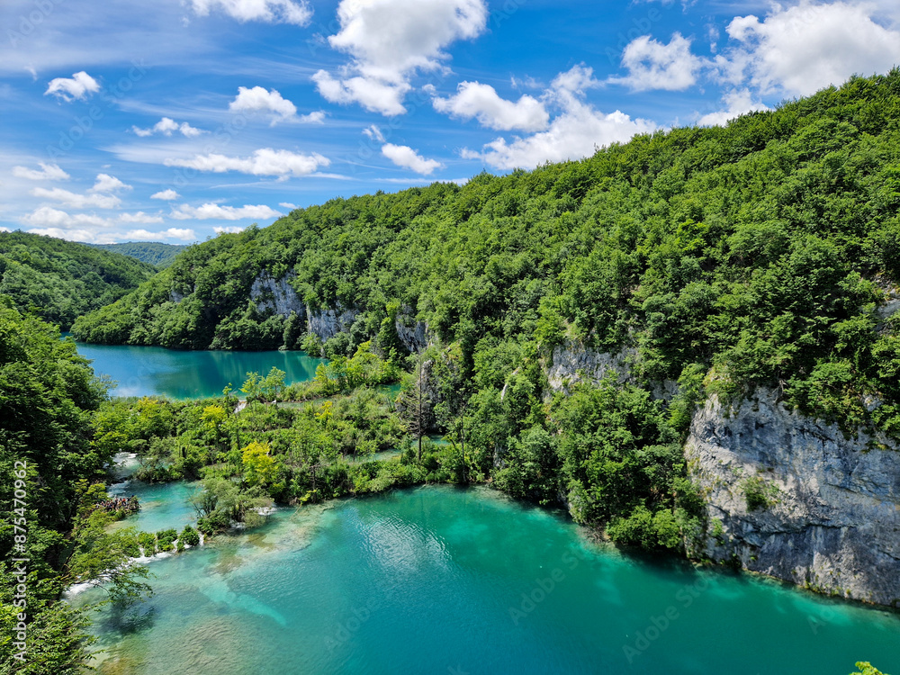 Plitvicer Seen Nationalpark, UNESCO Welterbe in Kroatien (Querformat) Plitvicer Seen Nationalpark, UNESCO Welterbe in Kroatien (Querformat)