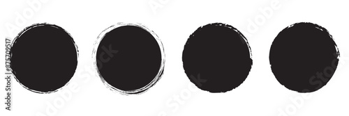 Round brush paint strokes. Paintbrush line border frames. Watercolor swirl lines. Japanese enso symbols. eps 10